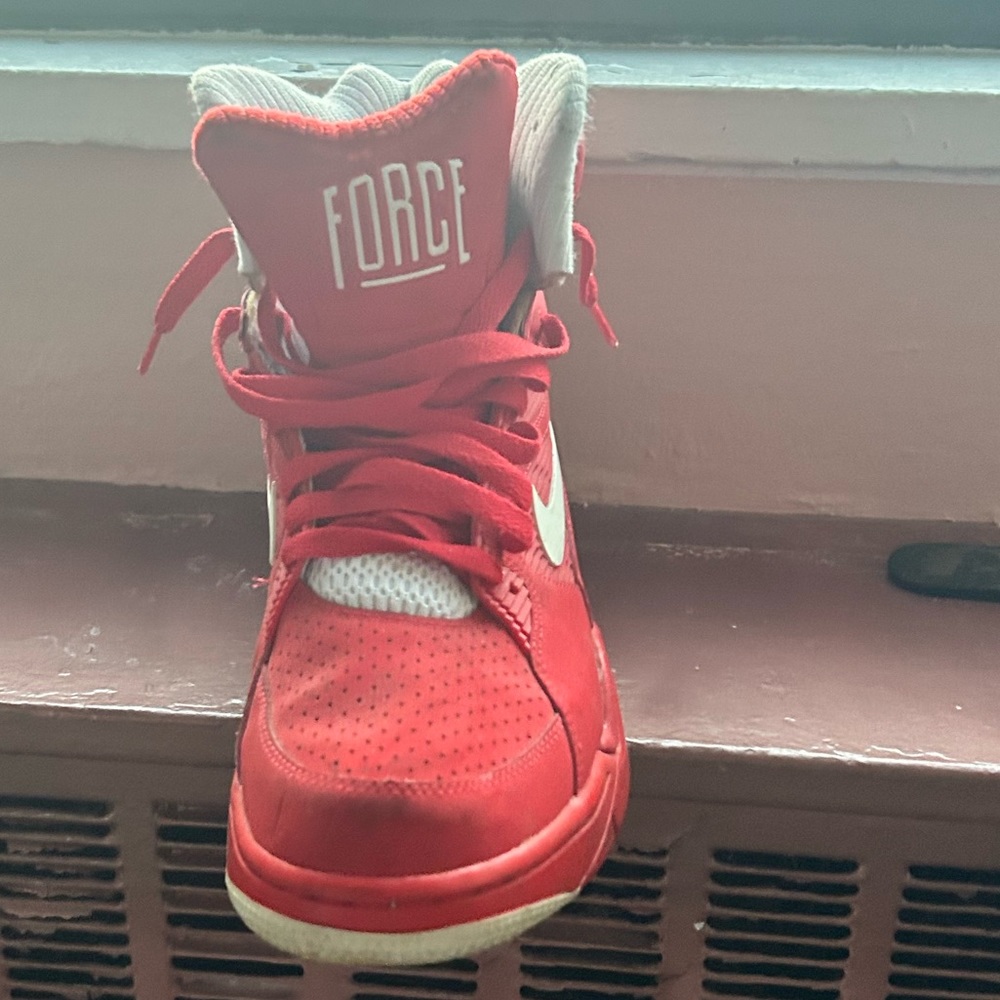 Nike flights
